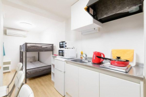 Super close to Doutonbori! Great location room#402